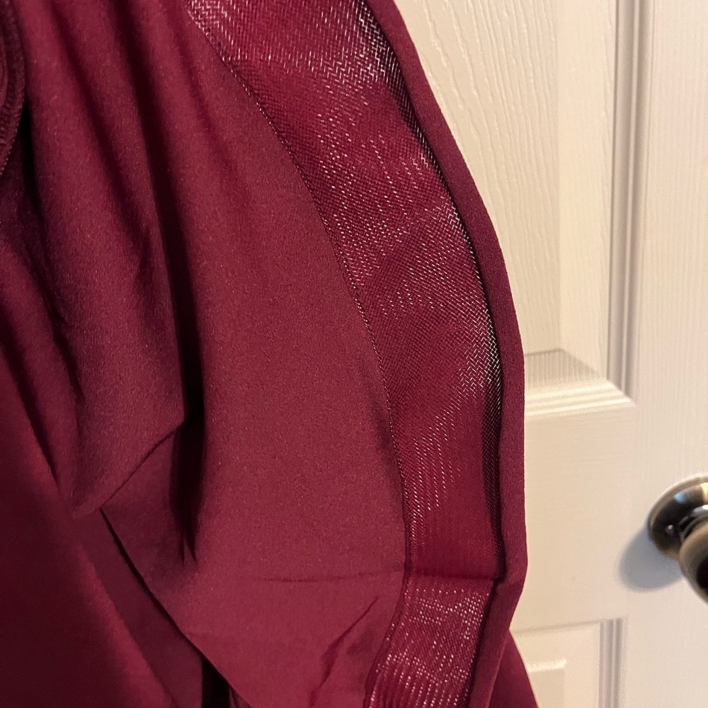 Maroon dress - Picture 2 of 3